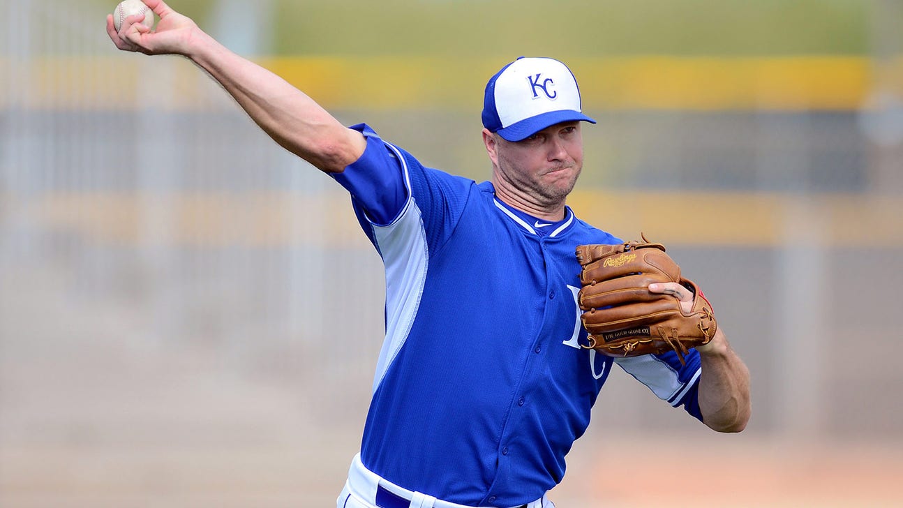 Madson makes the cut: Royals righty beats Flynn for final bullpen spot
