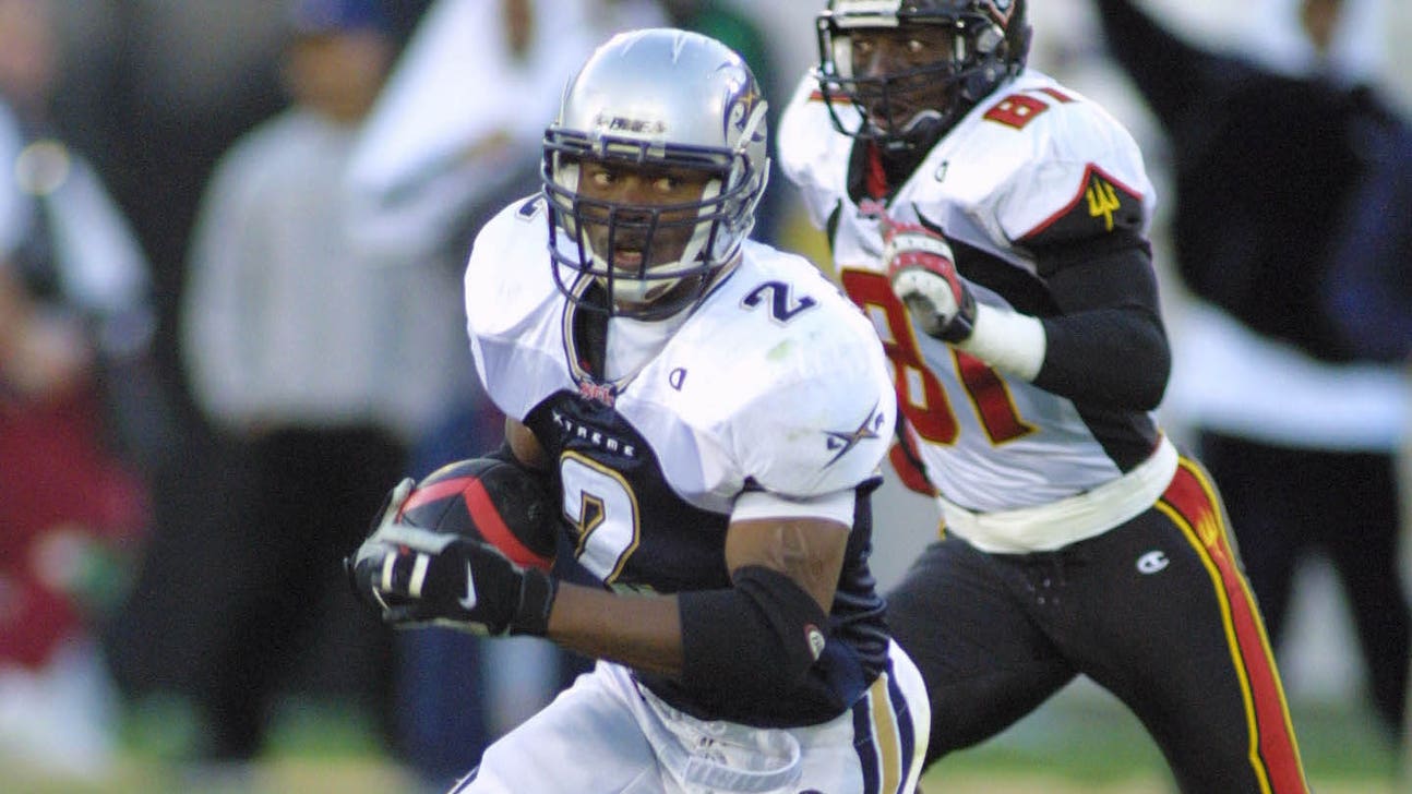 The XFL, a football oddity, played its first -- and last -- championship game 15 years ago