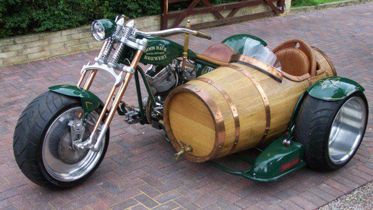 Presenting 'The Beer Engine': A bike with a beer barrel sidecar