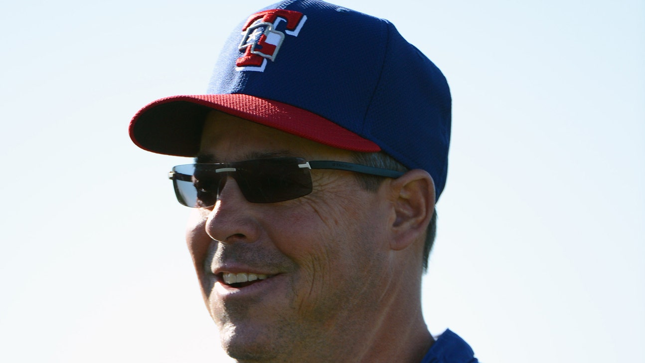 Maddux fine going into HOF with no team on cap