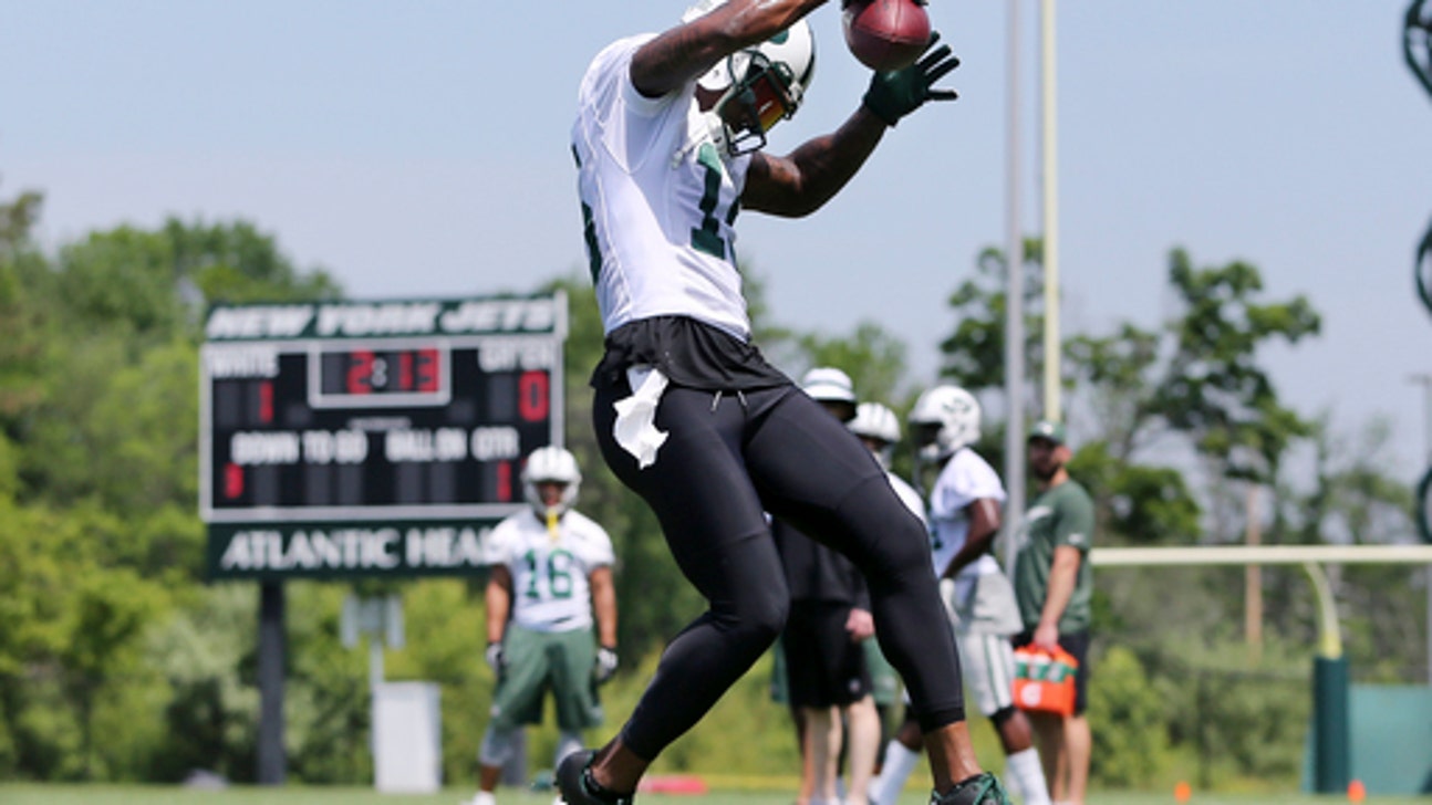 Decker, Marshall back at Jets OTAs after boycott speculation