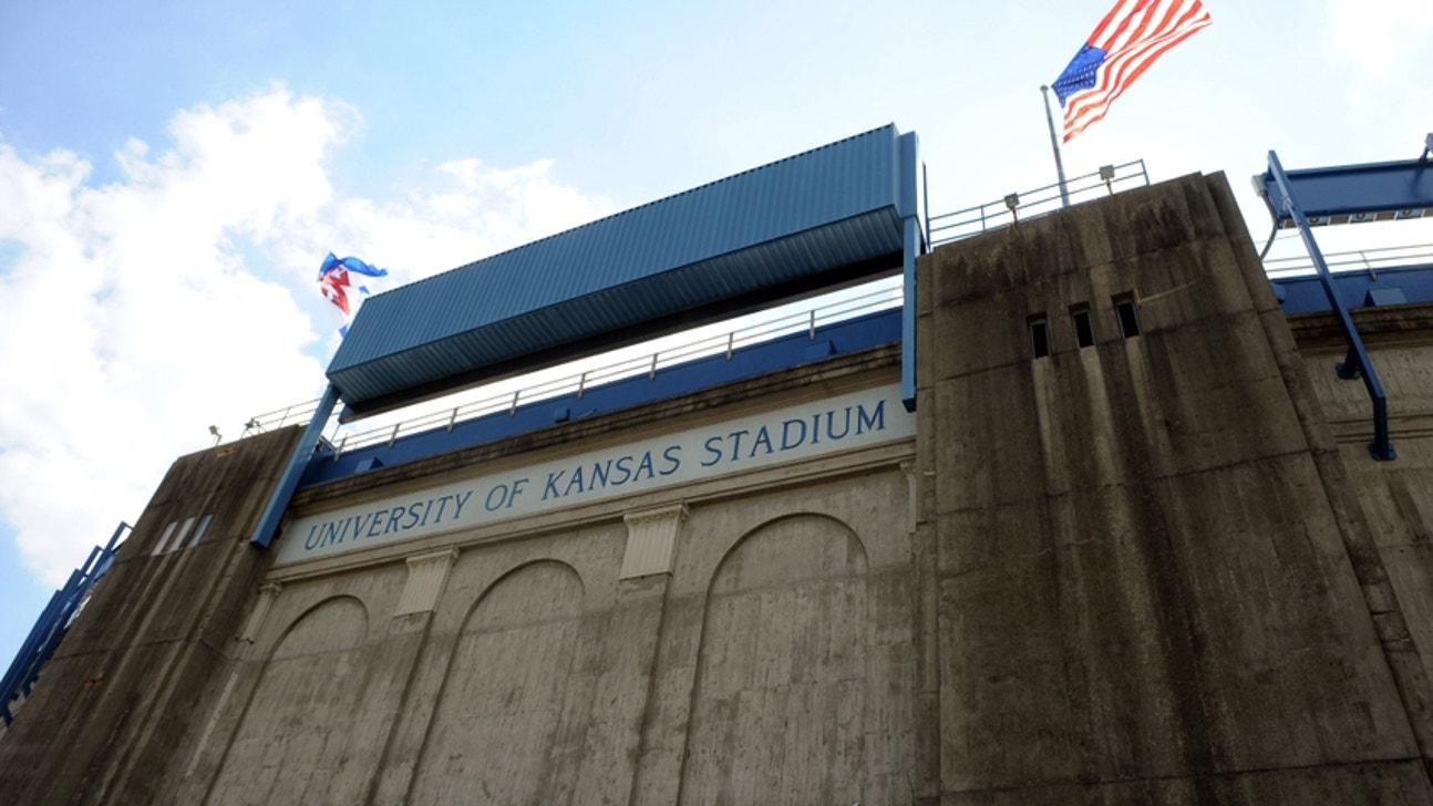 Kansas Road Woes Continue with Loss at Memphis