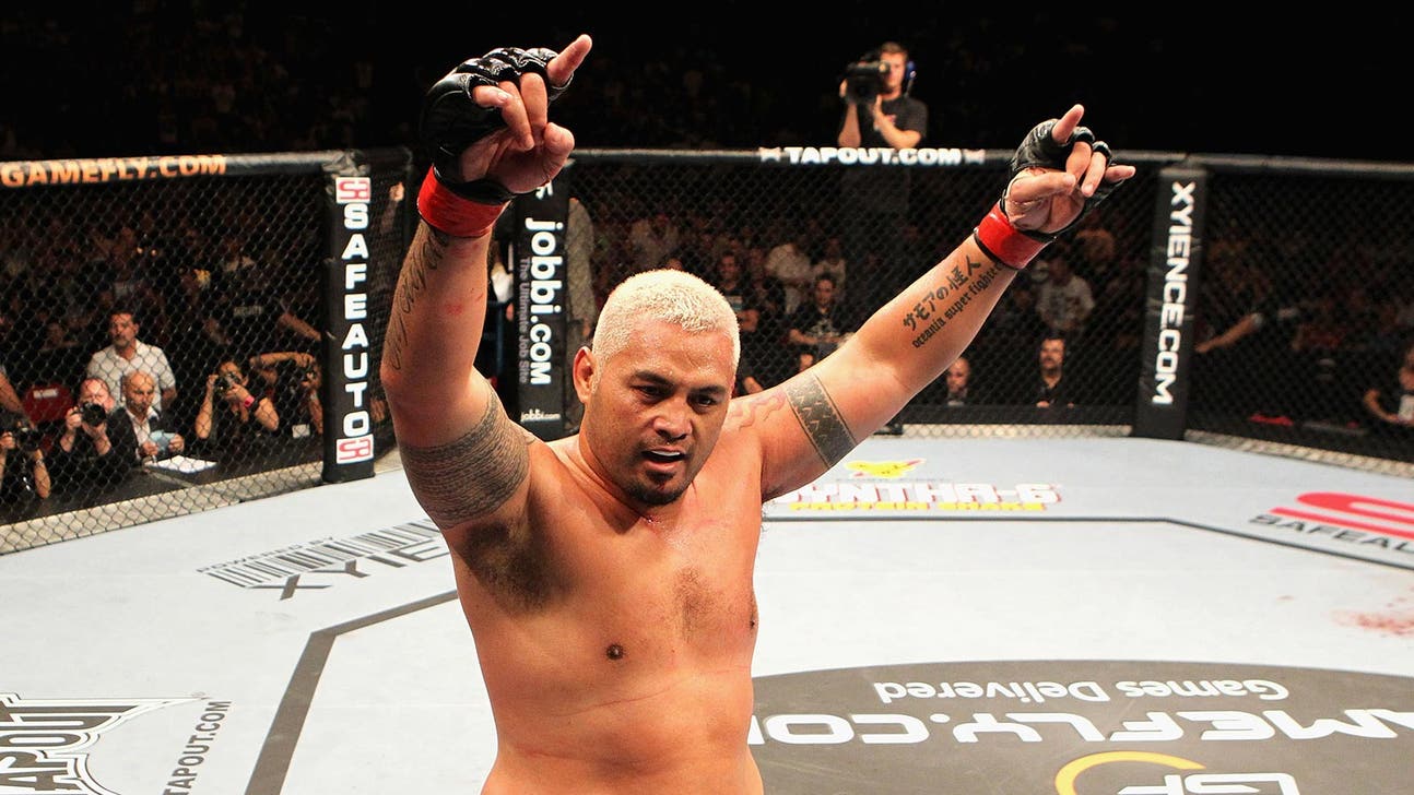 Mark Hunt stuns UFC world, KO's Roy Nelson with one punch
