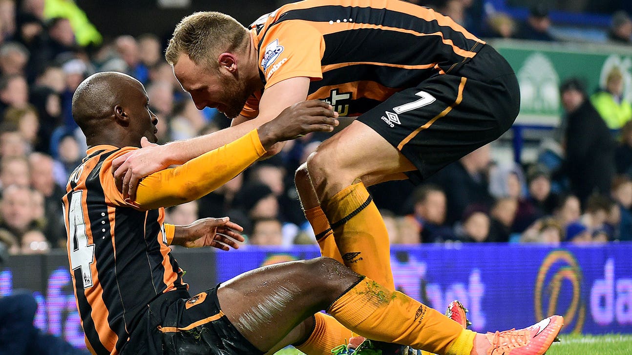 Sone Aluko pulls Hull City clear of relegation zone with draw vs. Everton