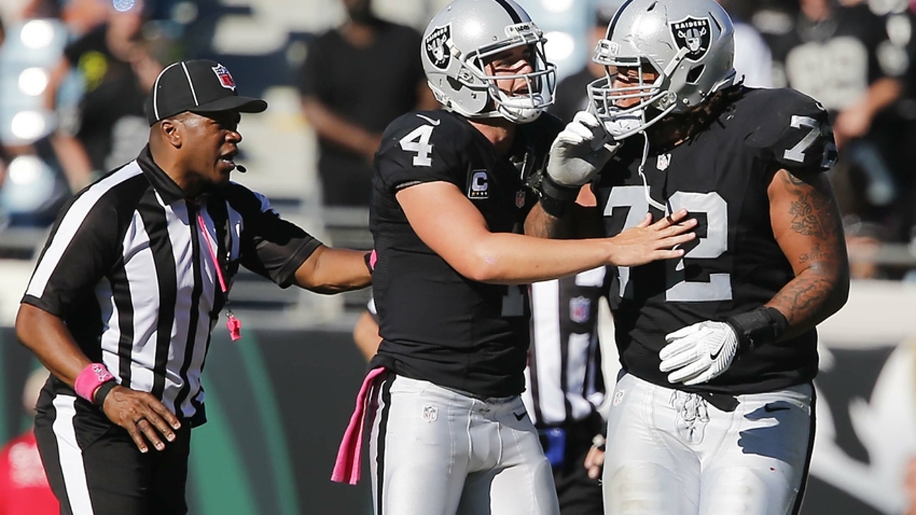 Derek Carr throws touchdown pass to tackle Donald Penn (Video)