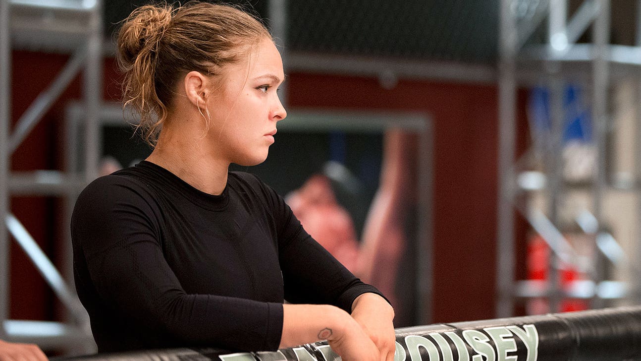 Ronda Rousey hasn't checked Twitter replies since doing 'The Ultimate Fighter'