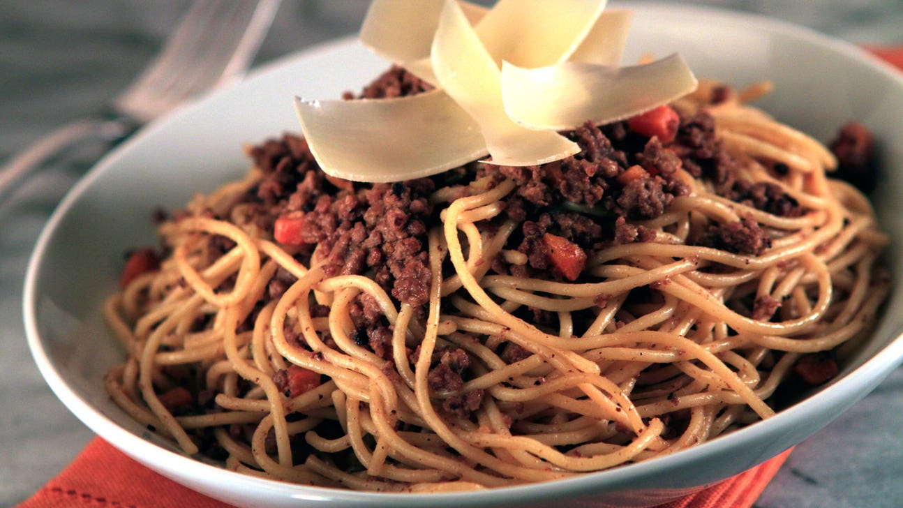 Luxembourg can play Euro 2016 qualifier despite food poisoning