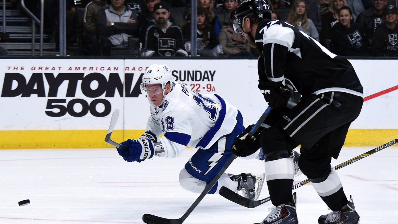 Kings edge Lightning for their fifth straight victory