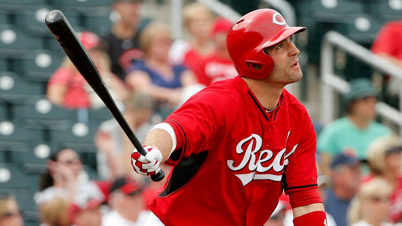 Joey Votto's health and more Reds mid-camp observations