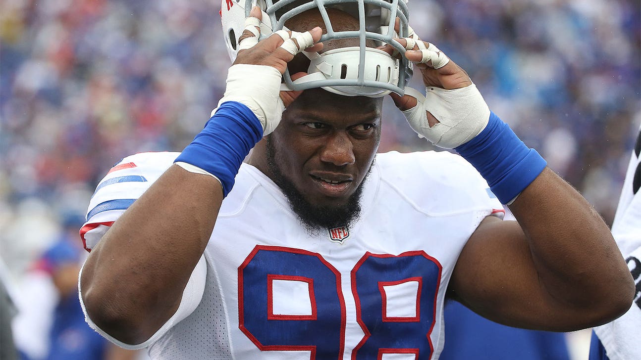 Report: Bills DE Alex Carrington (quad) out for season