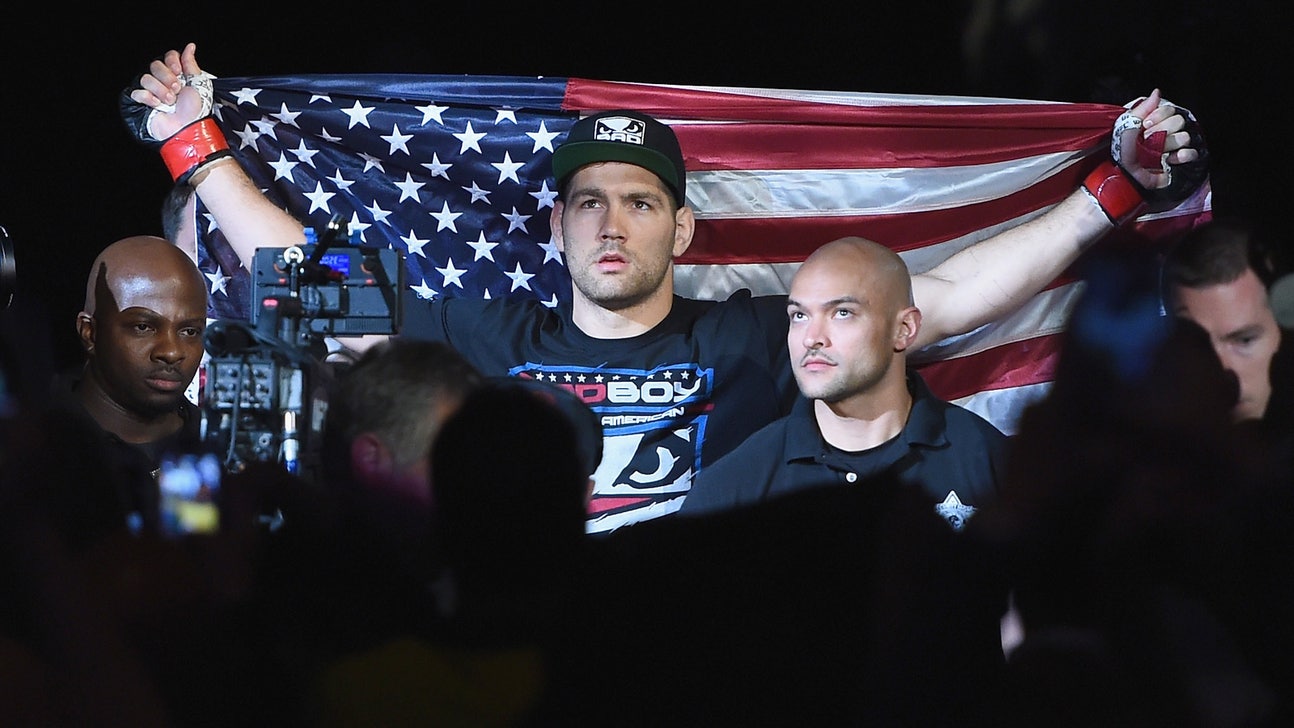 Weidman on Rockhold, Madison Square Garden, and handsomeness