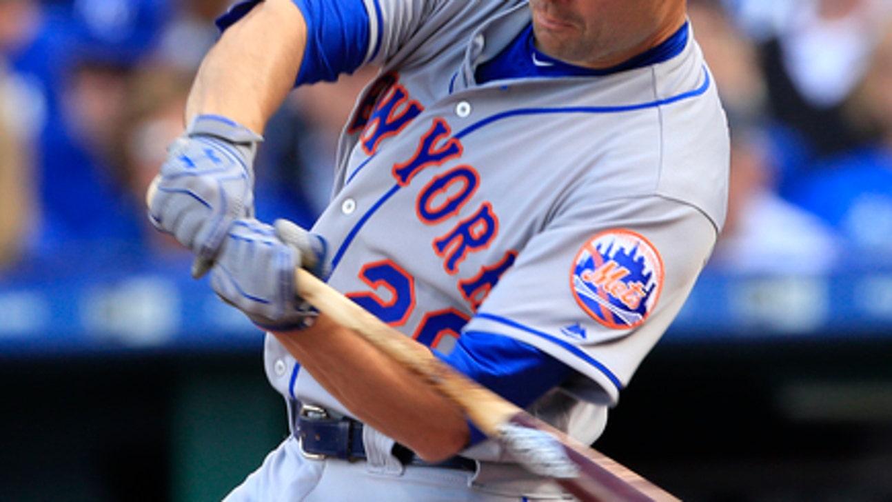 Syndergaard, Mets top Royals following ring ceremony