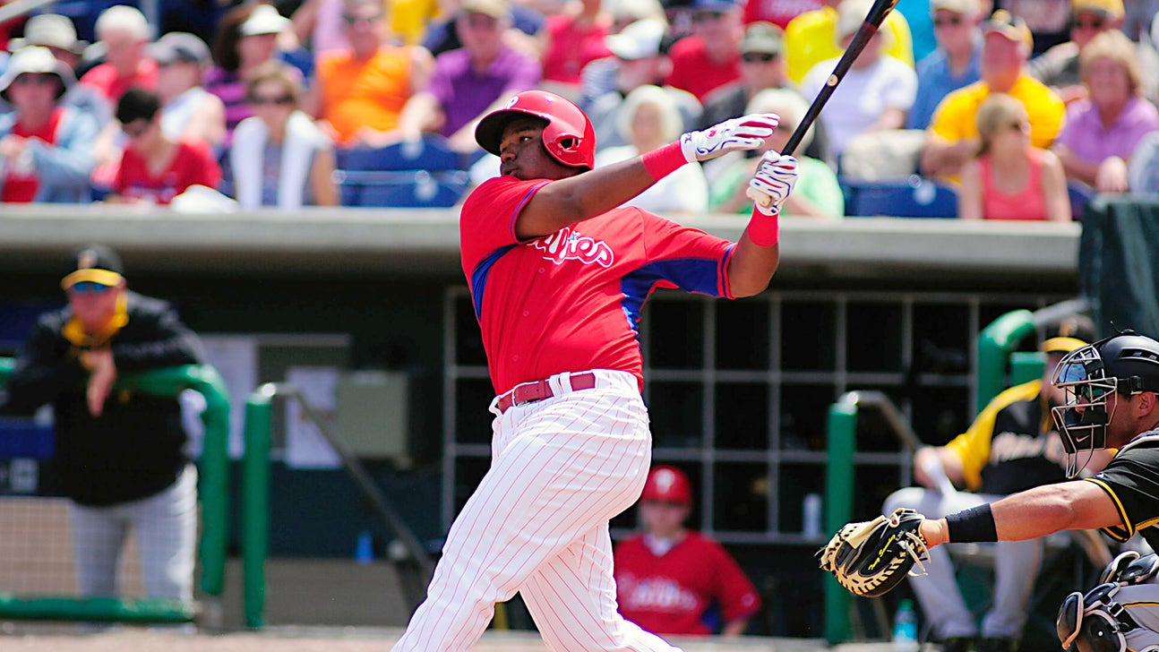 Fractured wrist could end season for Phillies rookie Franco