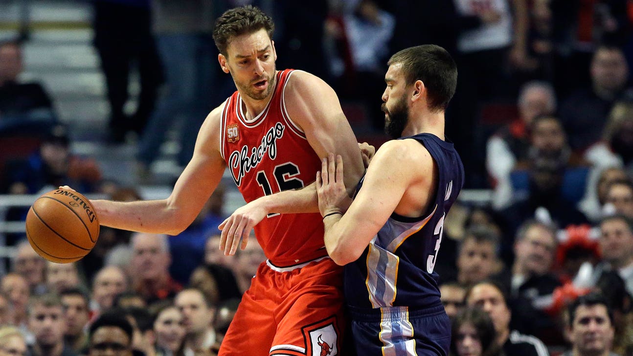 Pau Gasol offers not-so-awesome injury forecast for brother Marc Gasol