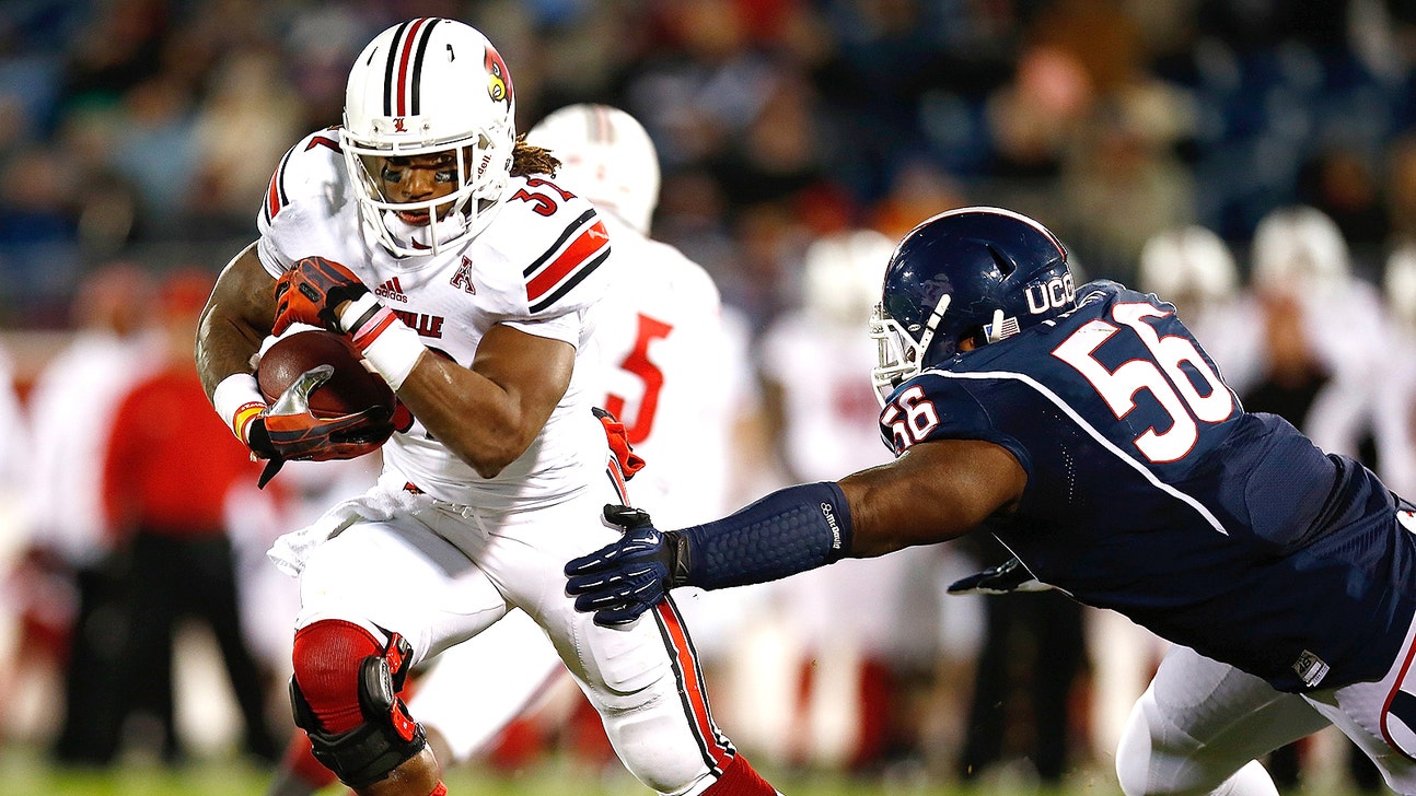 Week after UConn QB quits, two more follow suit due to health concerns