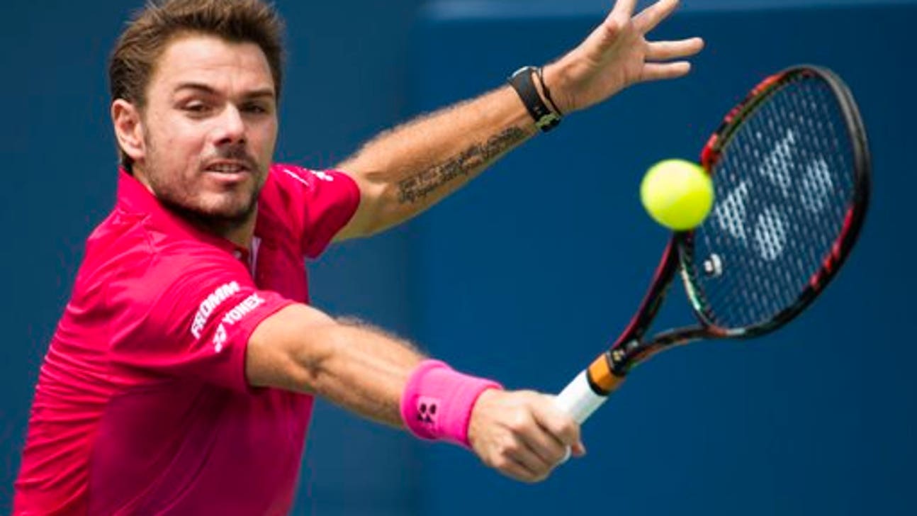 Djokovic advances, Raonic falls in Toronto quarterfinals