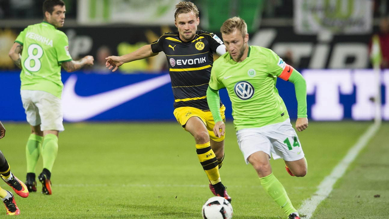 Former BVB Fan Favorite Lines Up as Opponent