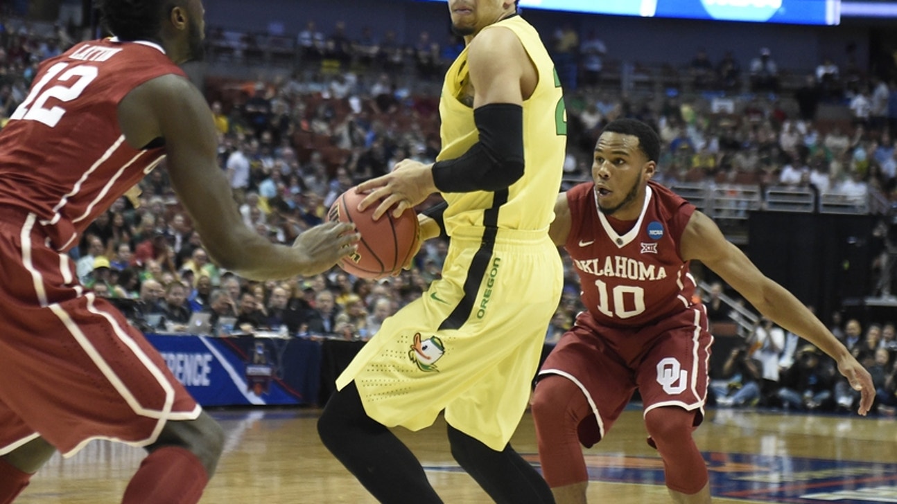 Oregon Ducks Dillon Brooks Named To USA Today All-America Team