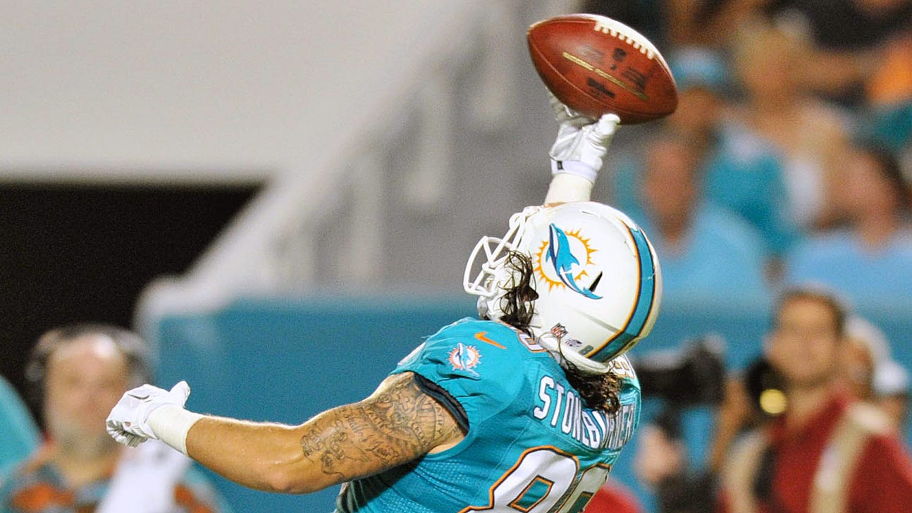 Dolphins TE Jake Stoneburner ready to fill in for Dion Sims