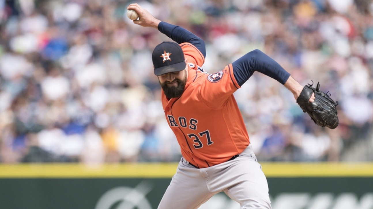 Astros trade Pat Neshek to Philadelphia