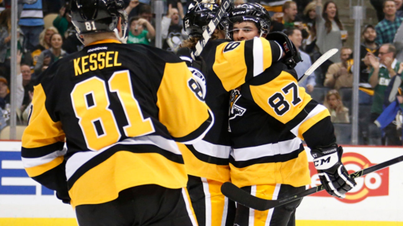 Crosby scores twice, Penguins rally by Hurricanes 4-2