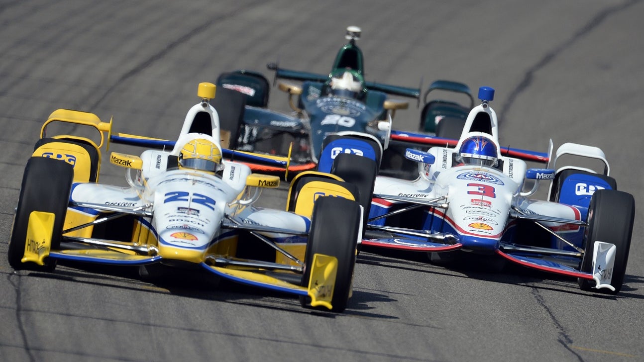 Simon Pagenaud takes IndyCar pole at Auto Club Speedway