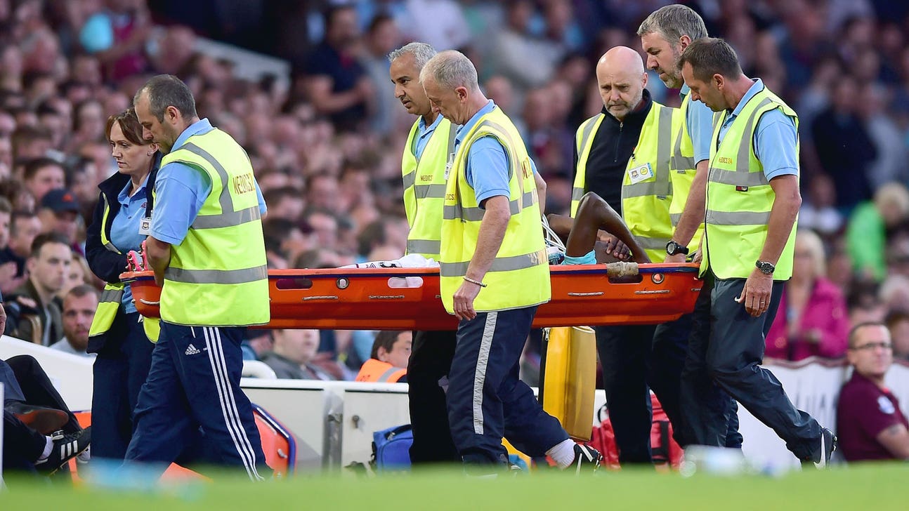 West Ham striker Valencia blasts club's injury treatment