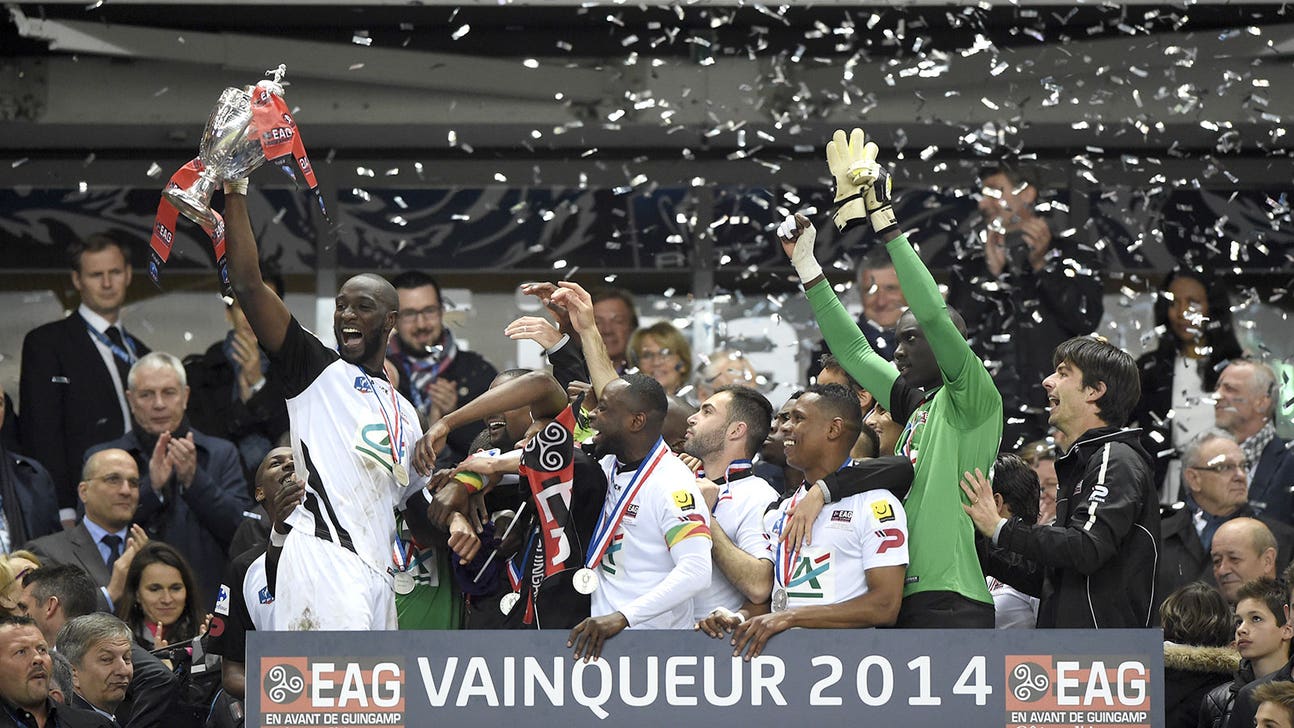 Guingamp easily topples Rennes to win second Coupe de France title