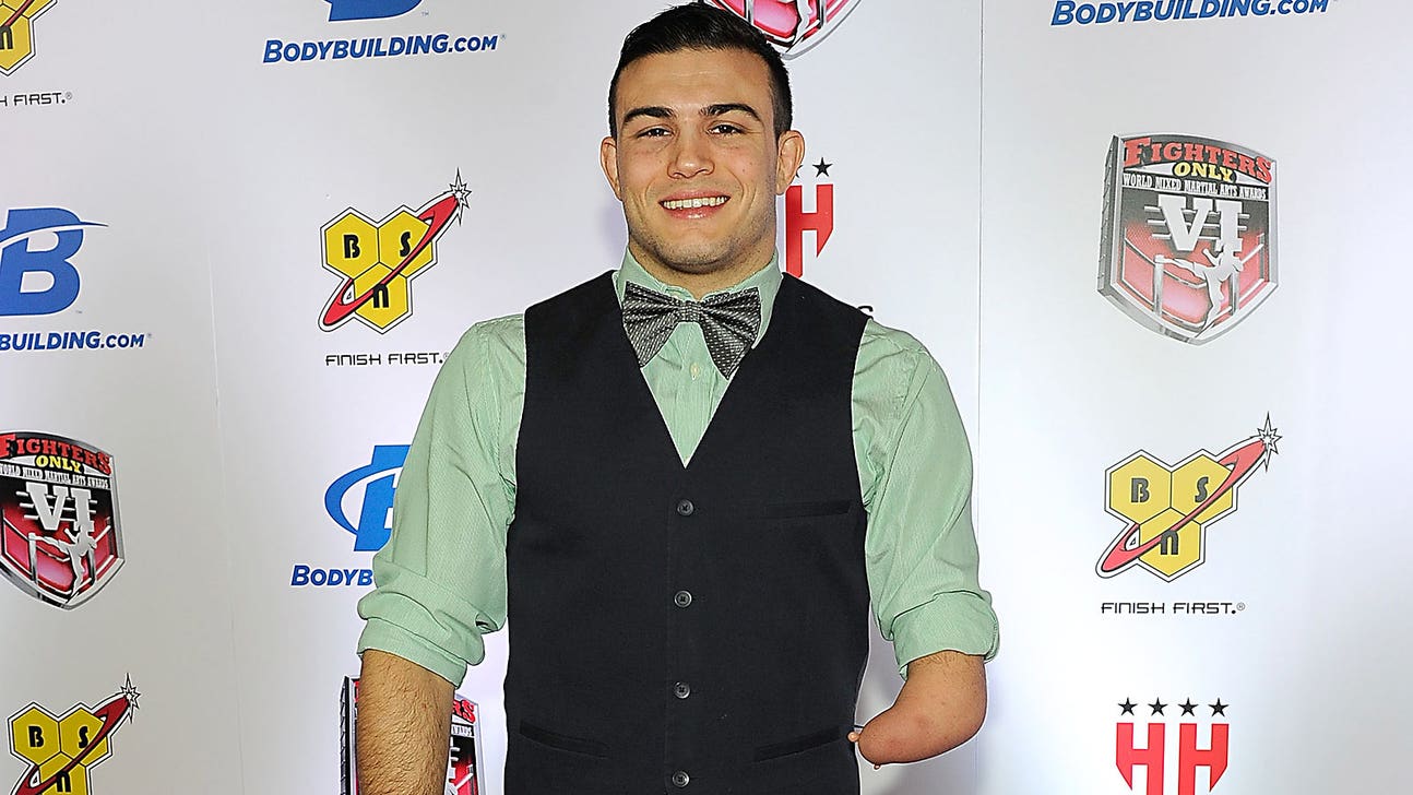 One-handed MMA fighter Nick Newell to earn lightweight title shot