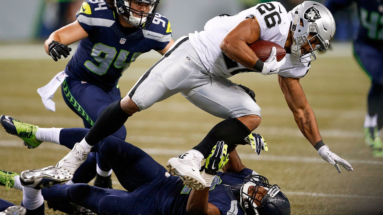 Roy Helu Jr. is buried on the Raiders' first depth chart