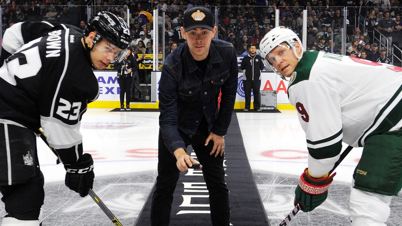 Die-hard fan: Q&A with NHL, sports nut Colin Hanks