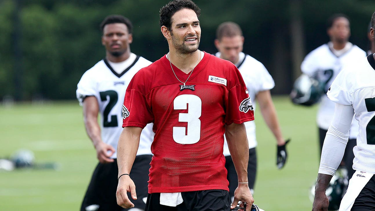 Mark Sanchez received a special care package at Eagles camp