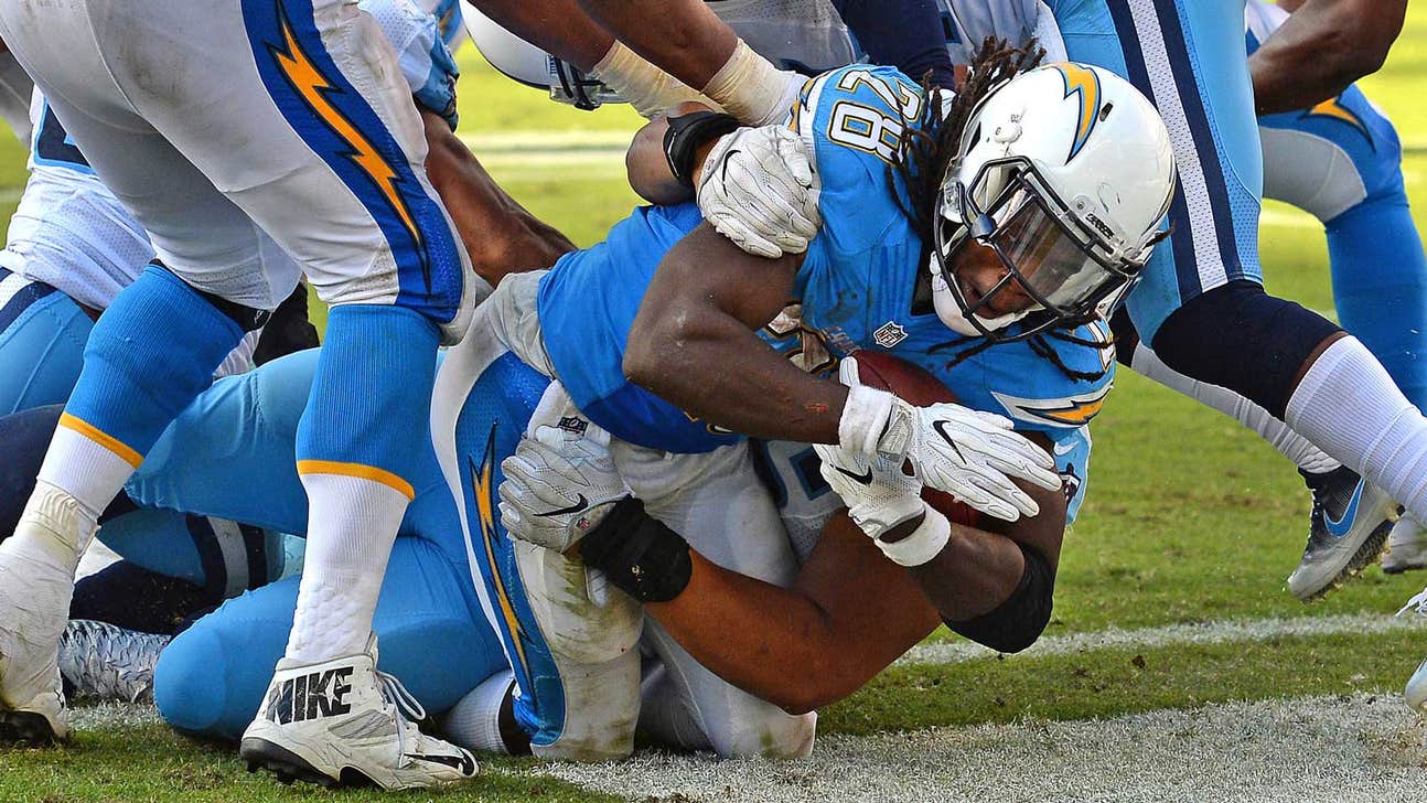 Gordon, defense lead Chargers over Mariota, Titans, 43-35