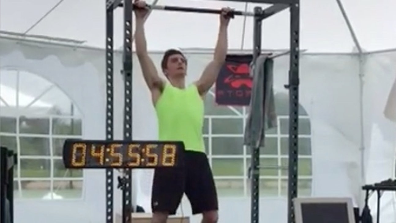 17-year-old shatters three world records by doing 7,306 pull-ups