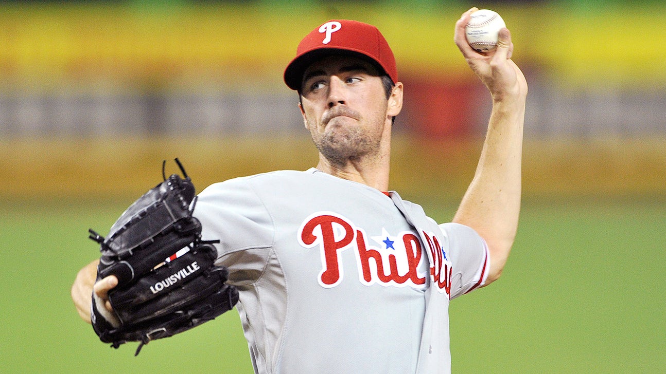 Phillies' Hamels shut down for a week with arm fatigue