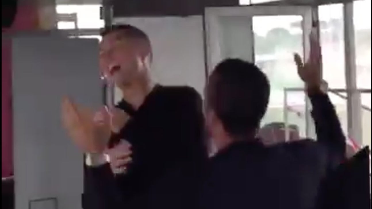Watch Ronaldo freak out after Ricardo Quaresma pranks him