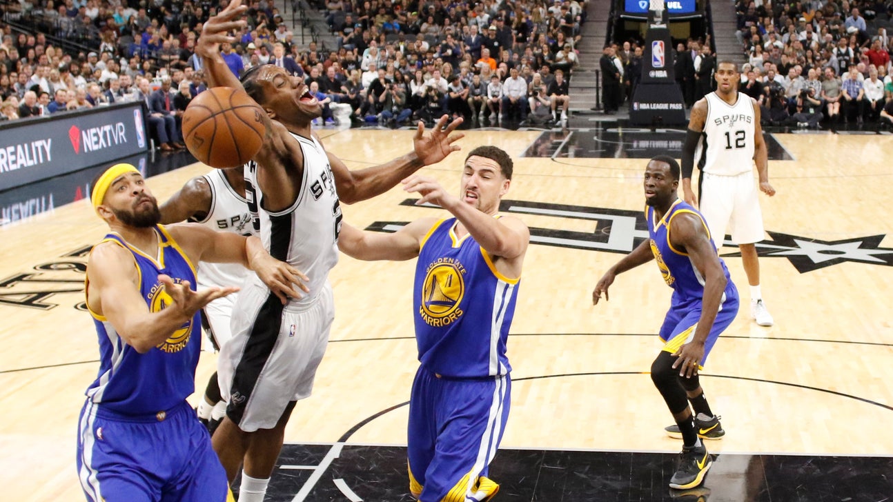 Curry scores 29, leads Warriors' rally over Spurs 110-98