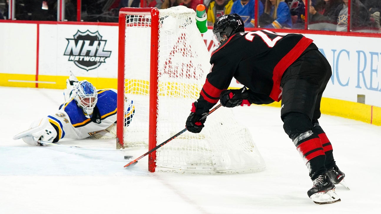 Blues drop third straight road game, 5-2 to Hurricanes