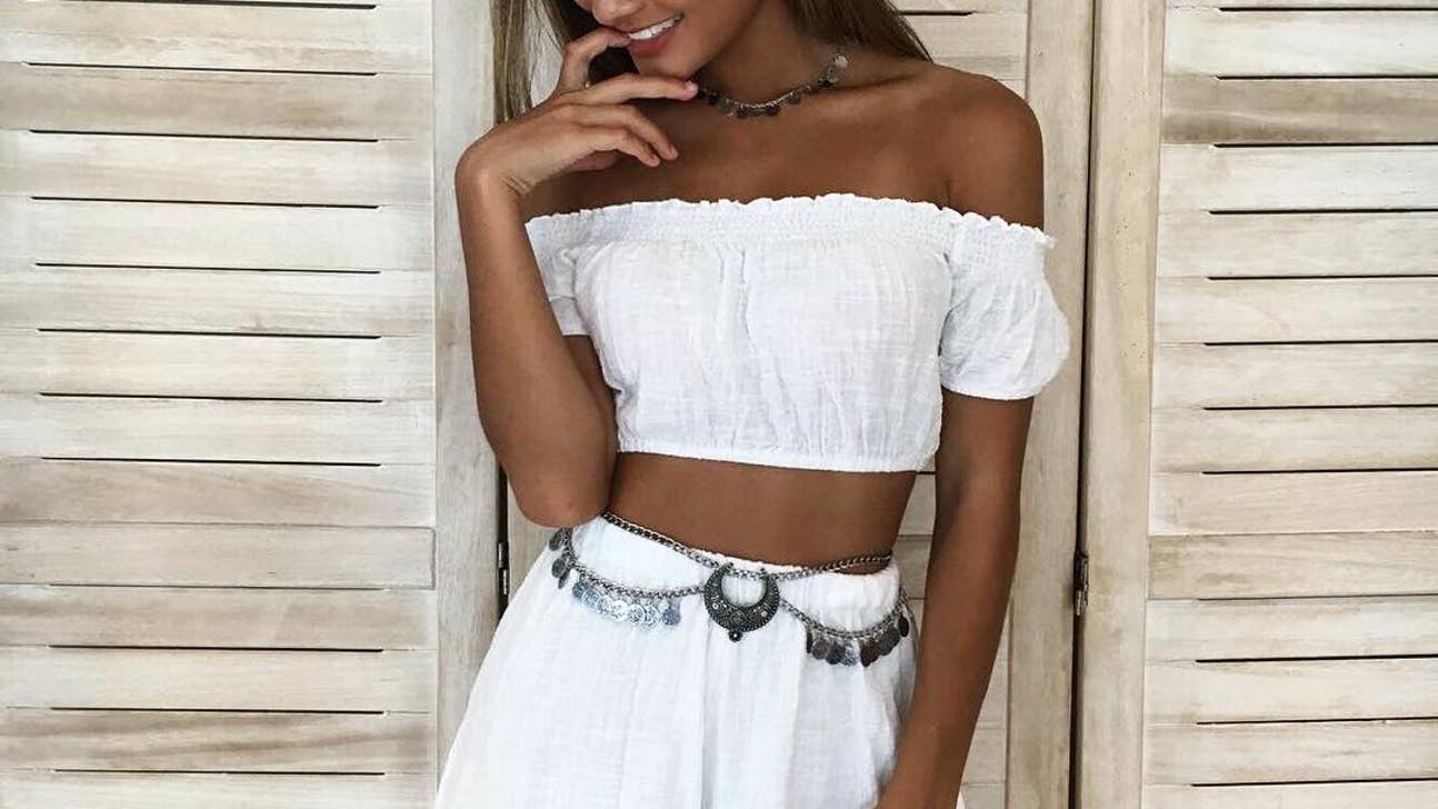 Tuesday's A.M. Hot Clicks: Mimi Perkins; Paul Pierce Wins Halloween