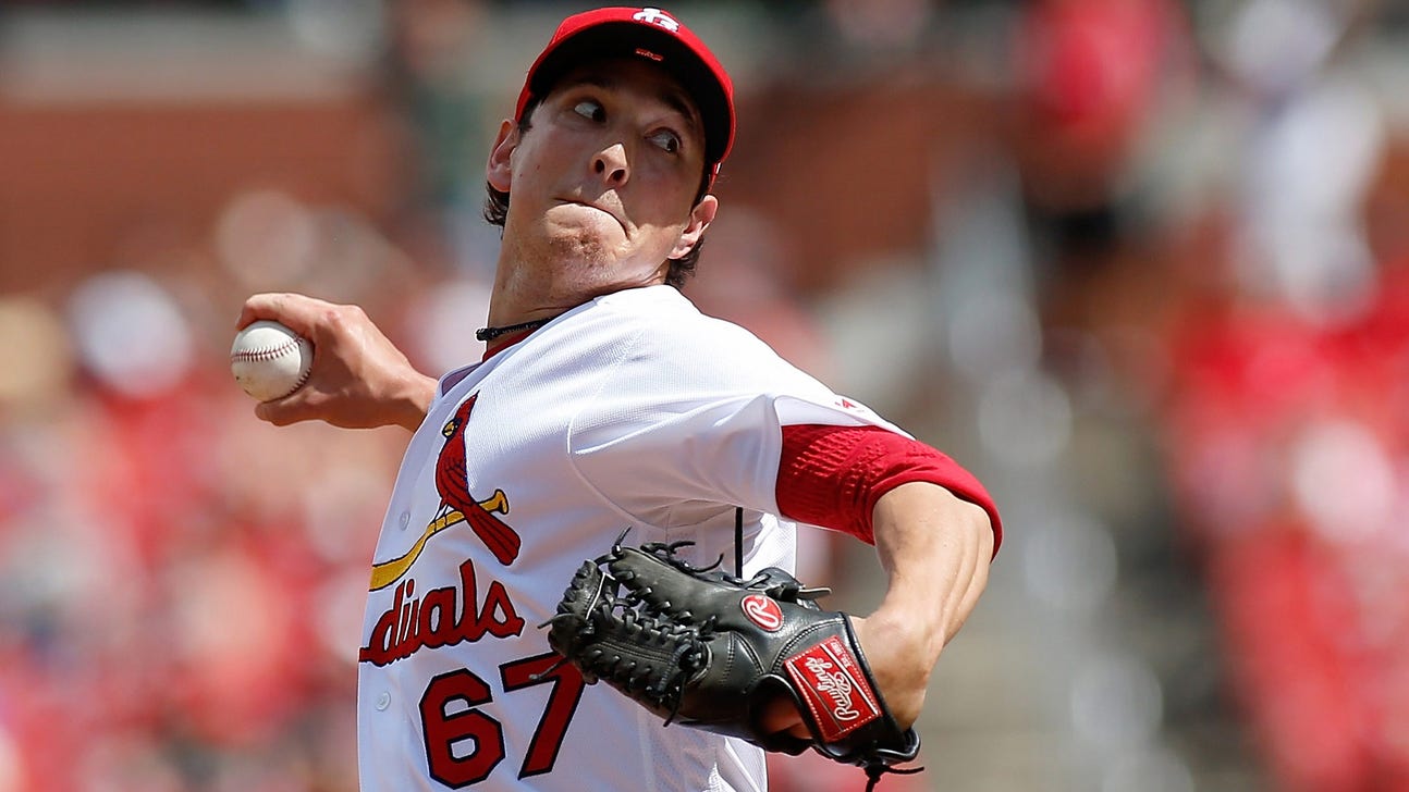 Cardinals lose Bowman on waivers to Reds, part ways with Peña
