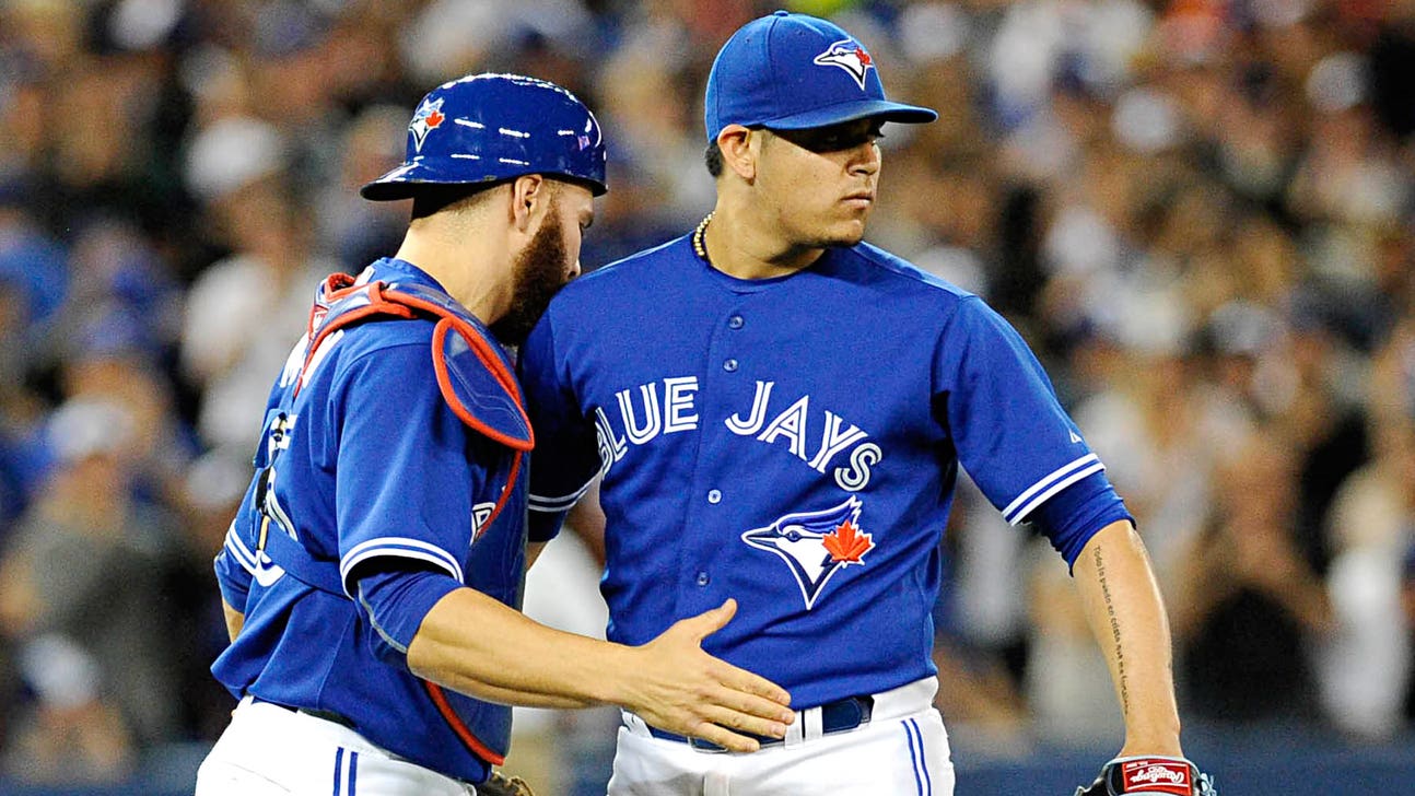 Blue Jays' Roberto Osuna impresses Russell Martin in second career save