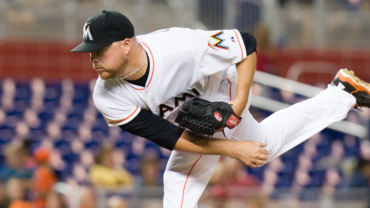 Marlins' Erik Cordier ejected in 8th for striking Rodriguez with pitch