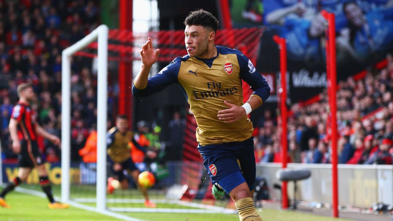 Klopp targets Arsenal duo Oxlade-Chamberlain, Szczesny