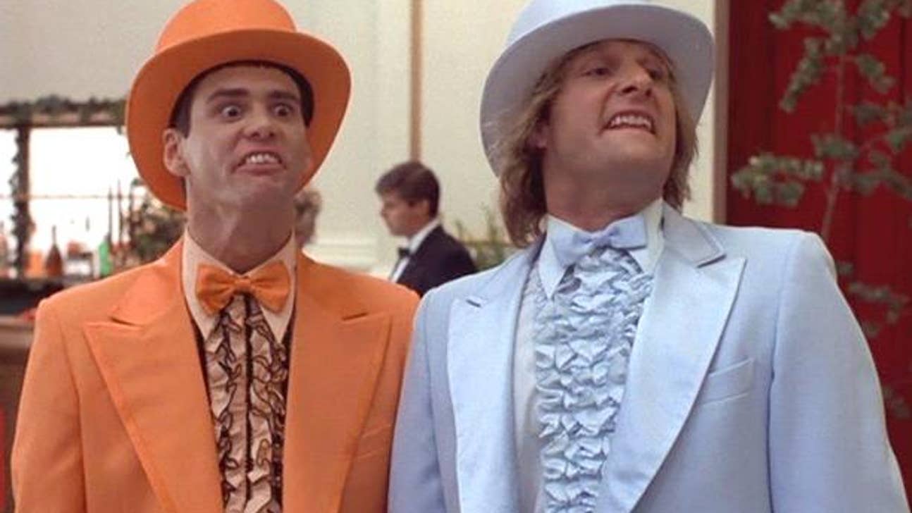 Two guys in 'Dumb & Dumber' tuxedos attempted to catch Home Run Derby dingers