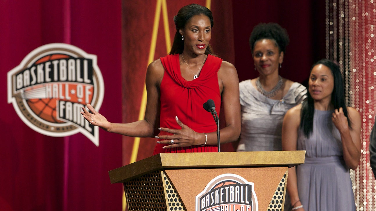 Hall of Famer Lisa Leslie joins FOX Sports Florida as pre-, postgame analyst for Magic