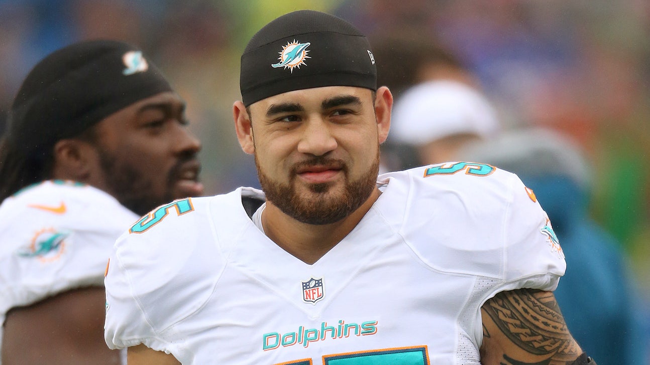 Dolphins nearing agreement with Koa Misi on restructured contract