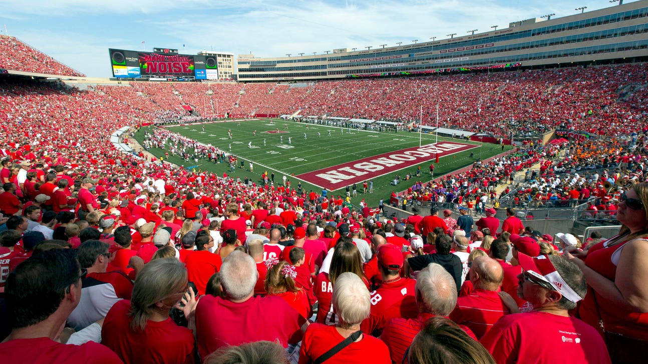 Badgers' Gaglianone grabs spot on Groza Award watch list