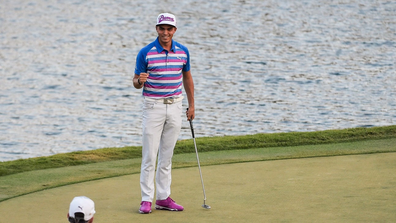 Watch Rickie Fowler hit the island green at TPC Sawgrass while blindfolded