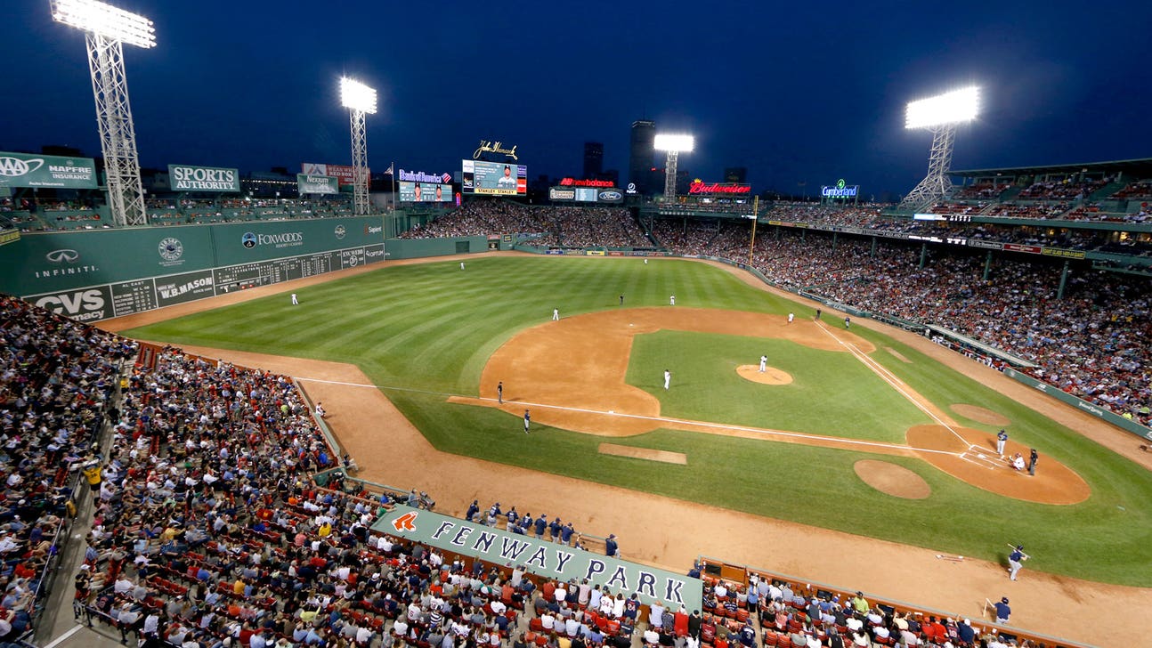 PHOTOS: Fenway Park adding cool touches for Notre Dame-B.C. game