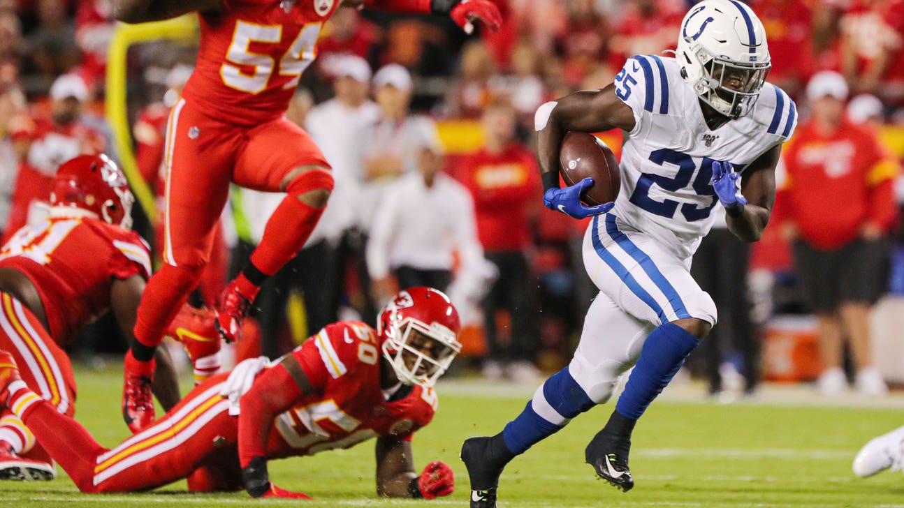 Colts shut down KC offense, run roughshod over previously undefeated Chiefs